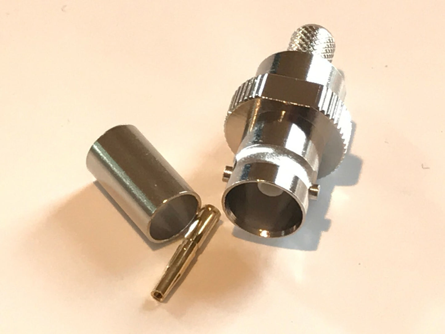 BEST QUALITY BNC SOCKET 75 OHM FEMALE CRIMP TYPE FOR RG59 CABLE (x1) bsa4cb