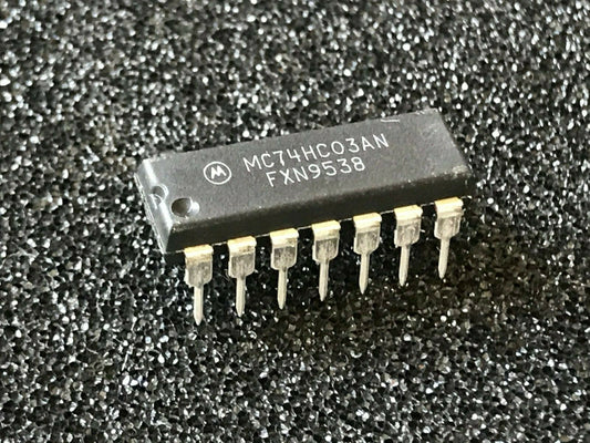 MC74HC03AN ORIGINAL MOTOROLA QUAD 2 INPUT NAND GATE CHIP UK STOCK x1 fcb27.12