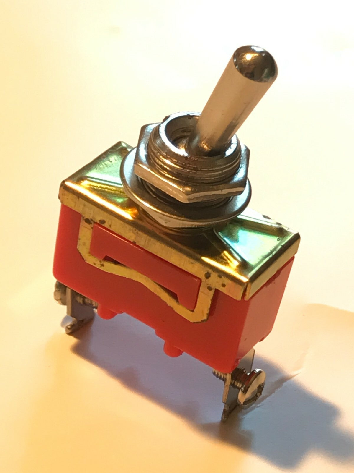 ON - OFF 2 POSITION TOGGLE SWITCH 15A 250V WITH SCREW TERMINALS ad1F7