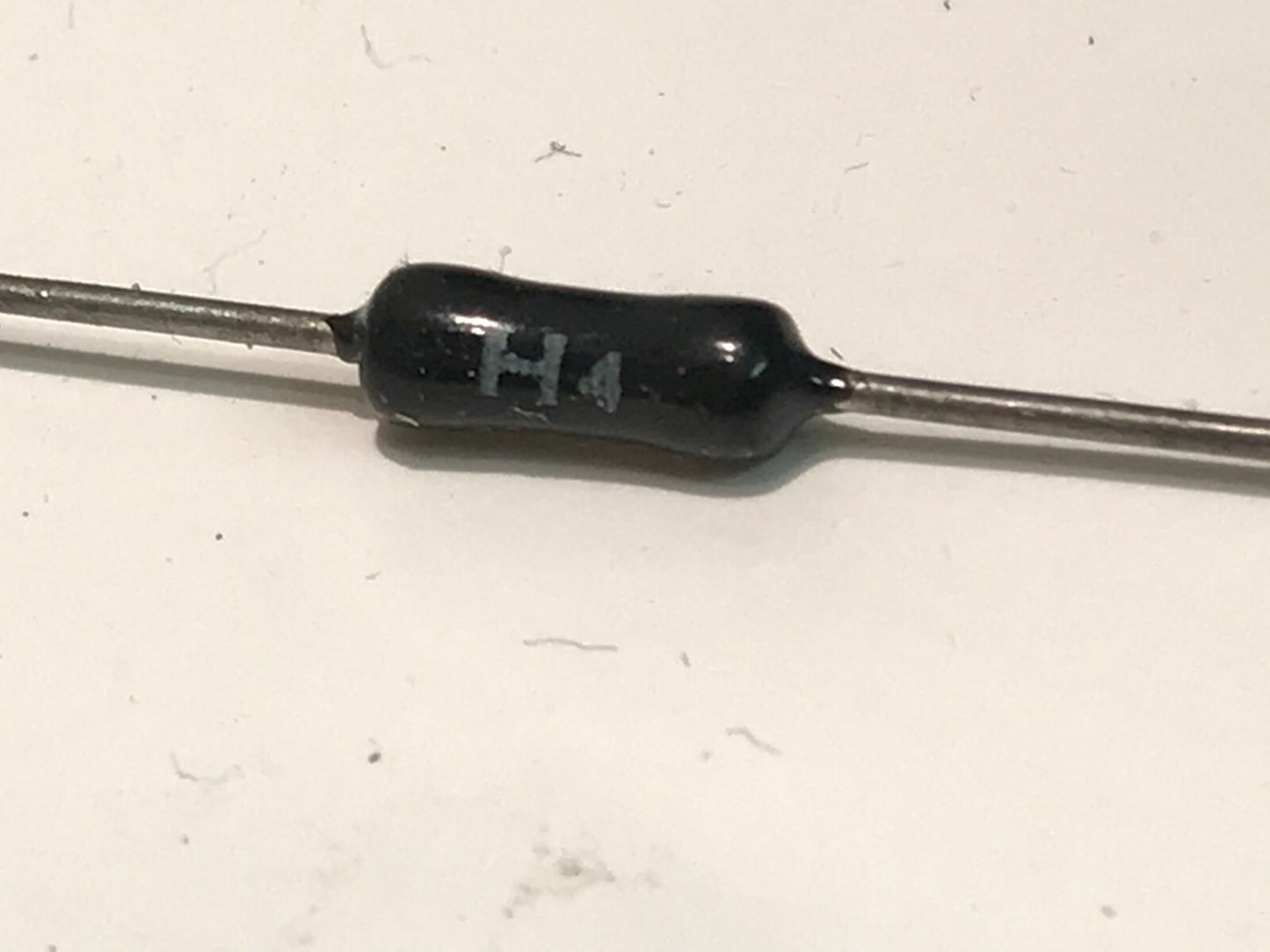 30K OHM 0.1% 0.5W H4 HOLCO METAL FILM PRECISION RESISTOR (X1) fcb27.23
