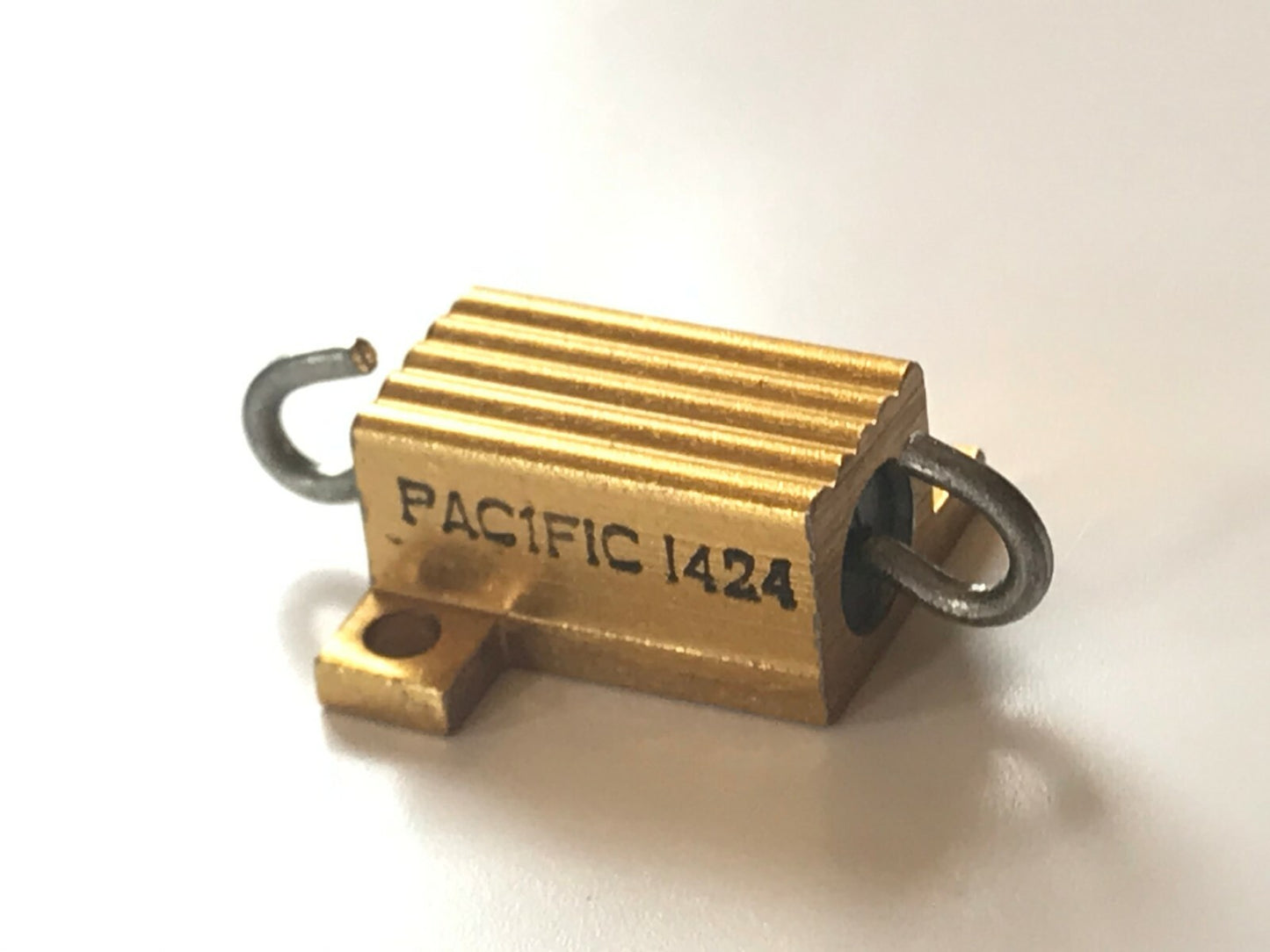 0.003 OHM 5% 5W METAL CLAD POWER LOW VALUE RESISTOR MILITARY SPEC fd7d80