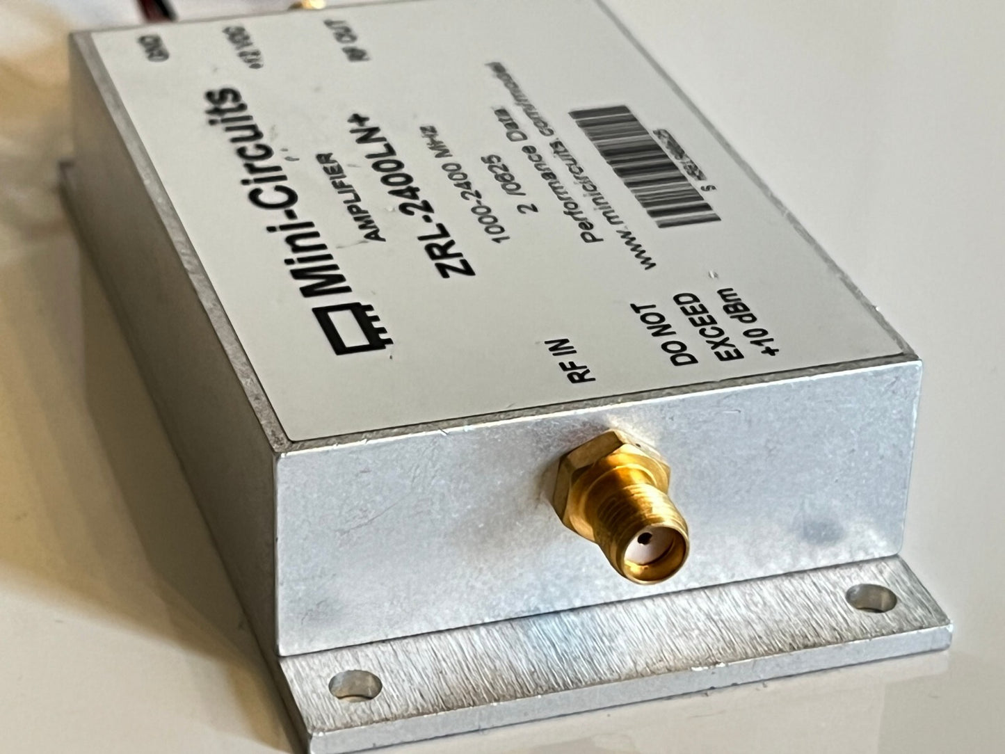 MINI-CIRCUITS ZRL-2400LN+ LOW NOISE 1 - 2.4Ghz +39dBm RF AMPLIFIER ae1w50
