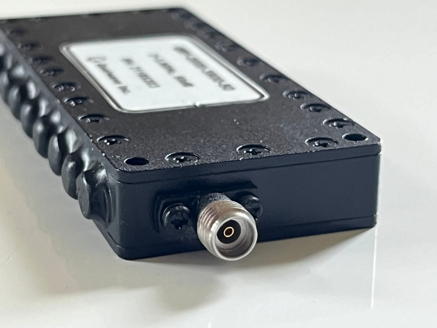 QUALWAVE 2GHZ - 3.8GHZ 2W BAND PASS FILTER 2.92MM CONNECTORS AE1W89