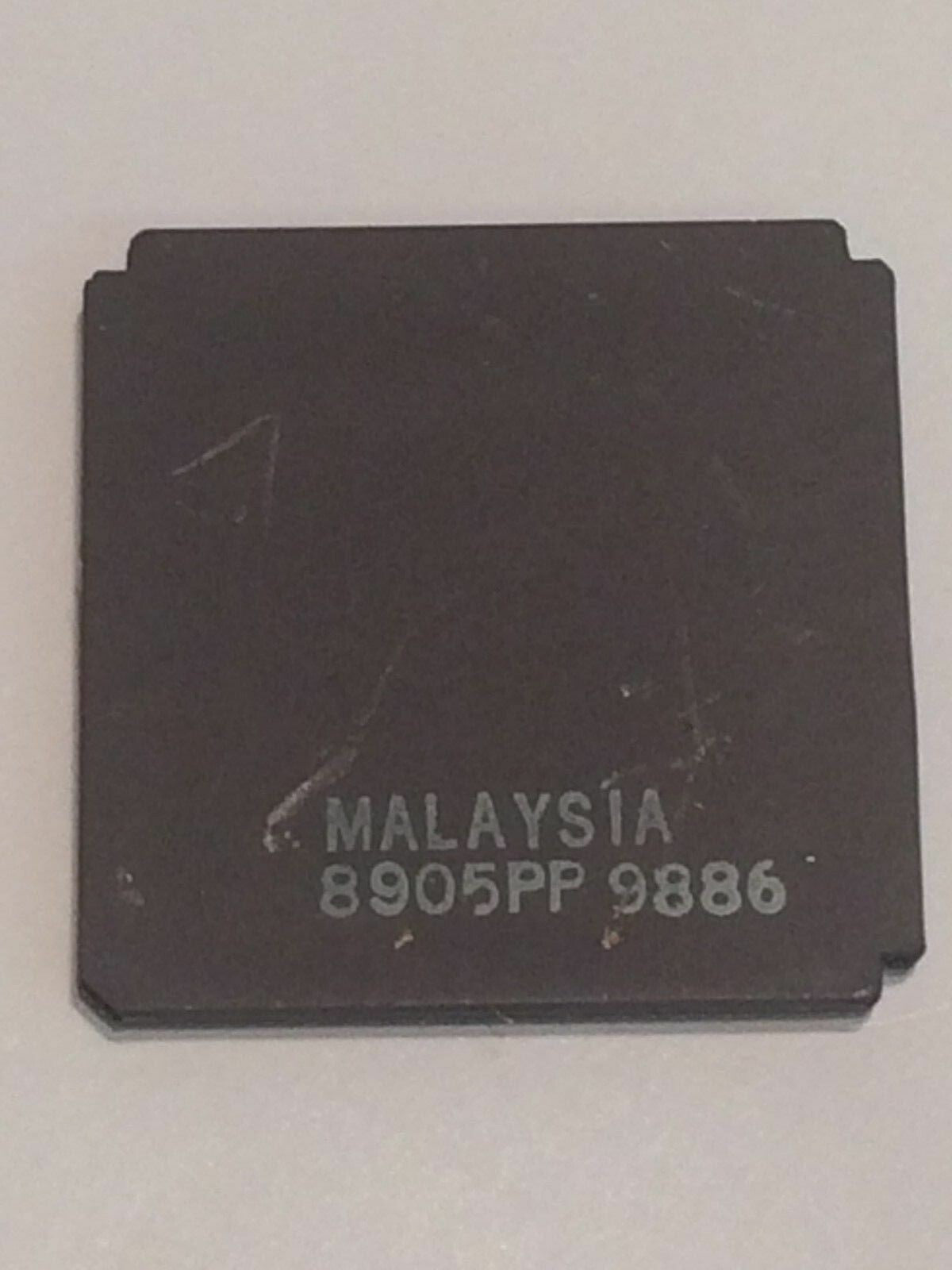 AMD R80186 FLAT PACK GOLD CERAMIC CHIP COLLECTIBLE VINTAGE PROCESSOR fba10a57