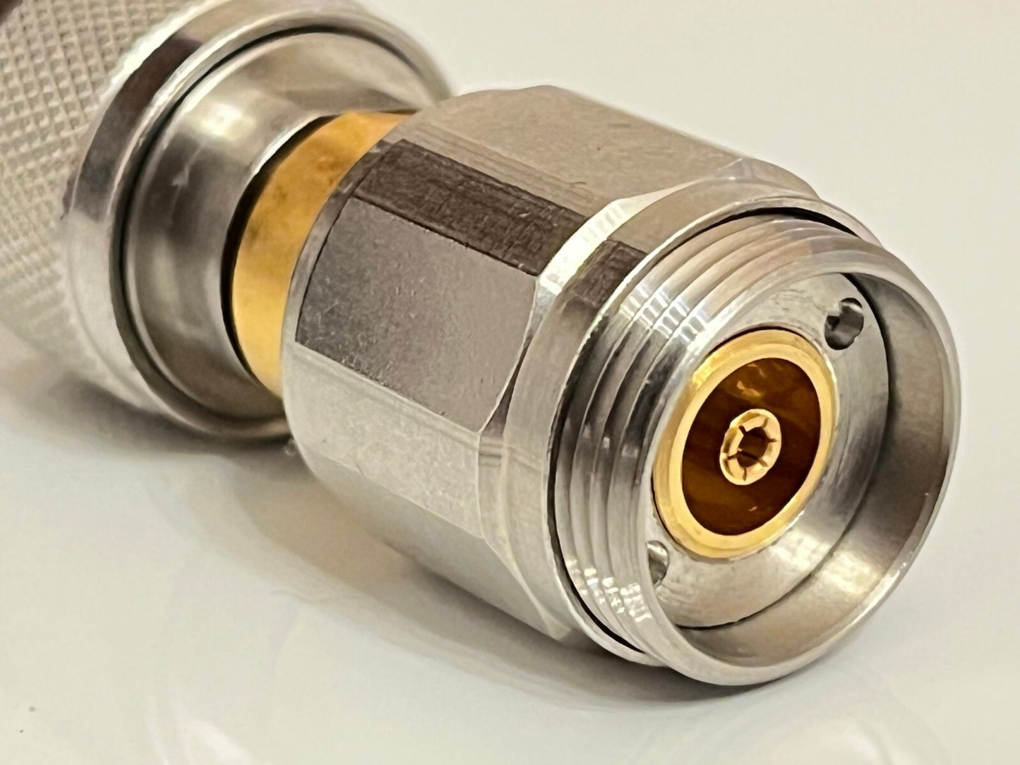 SUHNER PREMIUM APC-7 TO N TYPE MALE PRECISION RF COAXIAL ADAPTER FBA10A19