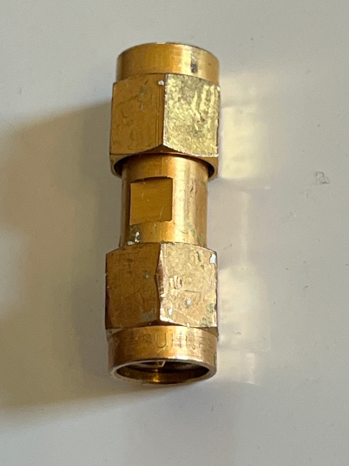 SUHNER SMA MALE - MALE RF ADAPTER 32_SMA-50-0-1 ad2n36