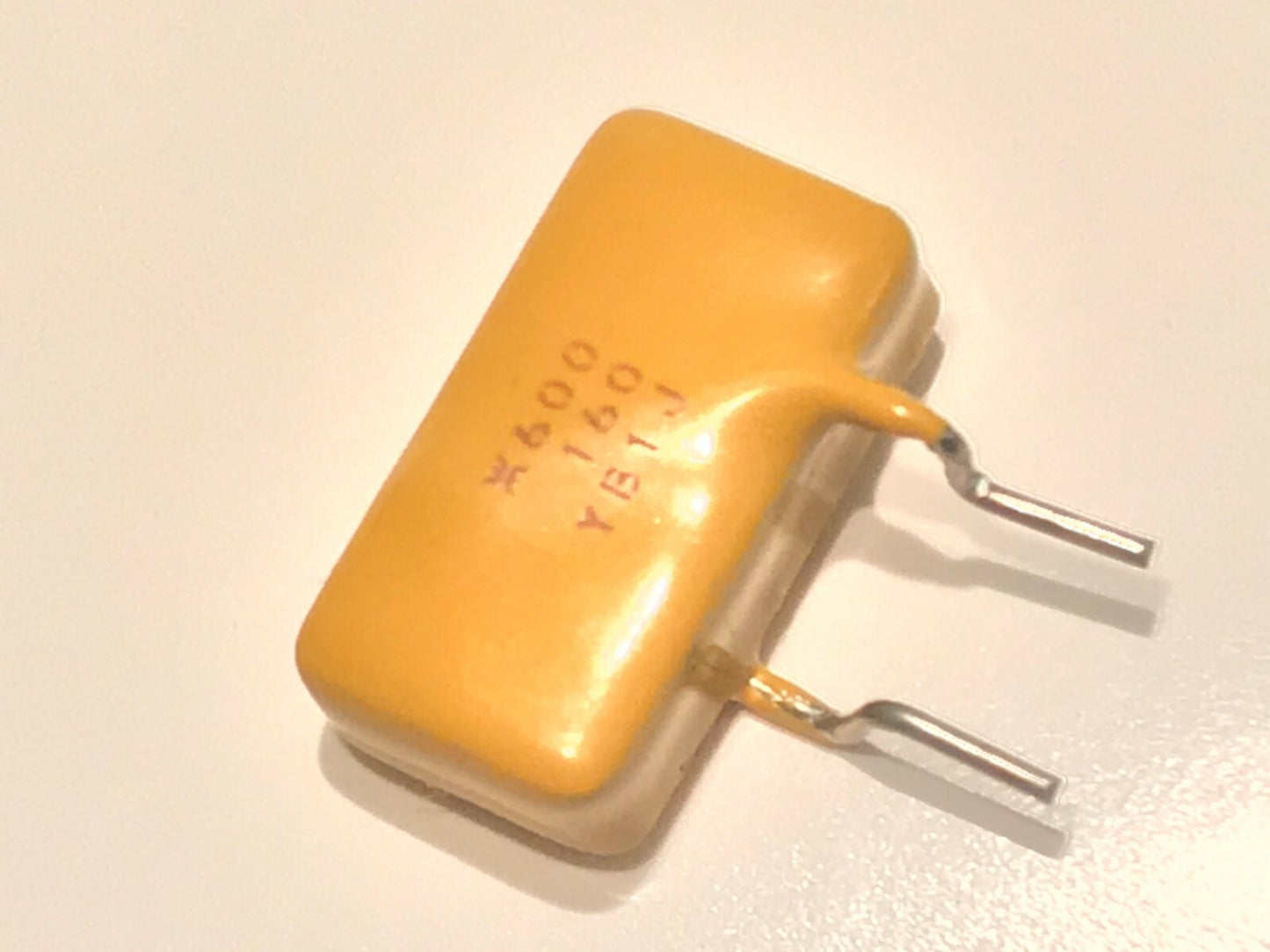 RAYCHEM TR600-160R1B-0.5-0.13 PTC RESETTABLE FUSE .16A X10 PIECES fbc14.6