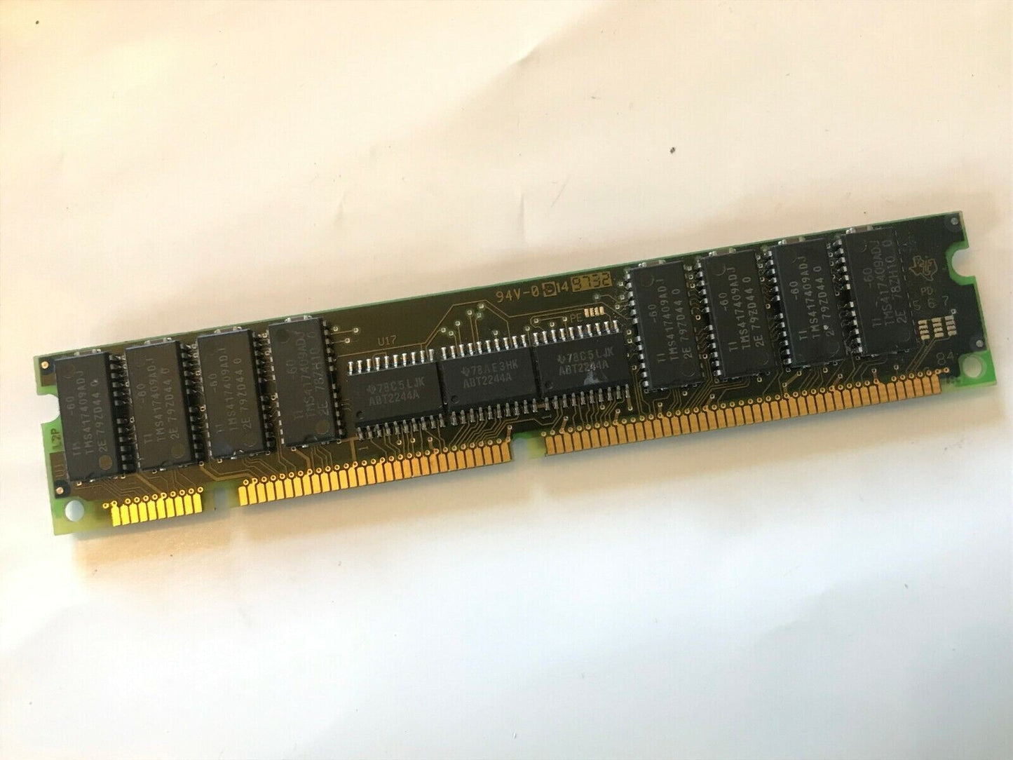 32MB EDO DIMM 168-pin 3.3V 60NS BUFFERED TM4EC64BJB-60 TEXAS INST. fcb10.31