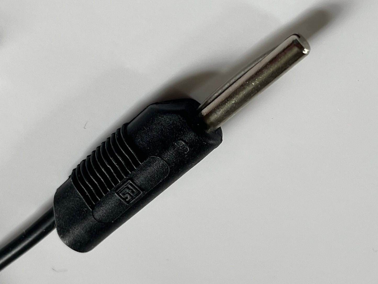 RS PRO QUALITY 4MM STACKABLE BANANA PLUG TEST LEAD 0.5M LONG BLACK ad1*17