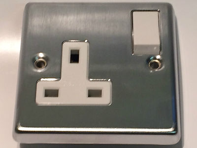 SATIN CHROME CRABTREE SINGLE SWITCH 13A SOCKET fcc3b
