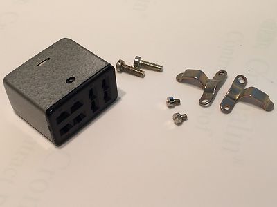 8 WAY PLESSEY CABLE MOUNT FEMALE RUNNING JONES SOCKET fd2c
