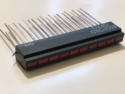 VINTAGE BEDFORD OPTO 10 LED RECTANGULAR BAR ARRAY RED ad1s33