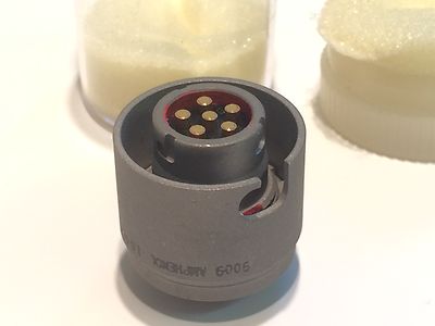 AMPHENOL 164GB-0519 6 POLE MILITARY CONNECTOR 5935-99-799-2790 (c62)