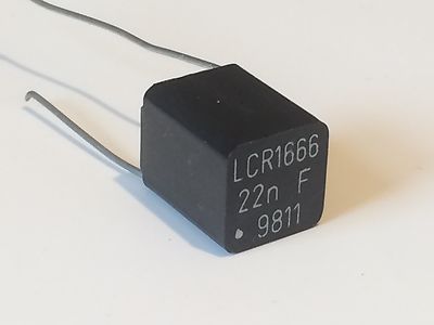 22nF 22000pF 160V 1% LCR PRECISION POLYSTYRENE BOX CAPACITOR ad2r15