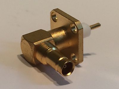 SMB FEMALE RIGHT ANGLE BULKHEAD SOCKET GOLD PLATED (x1) blb178