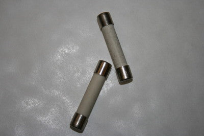 1.25" 30mm 10A QUICK BLOW CERAMIC FUSE F10A (x1) bdc19a