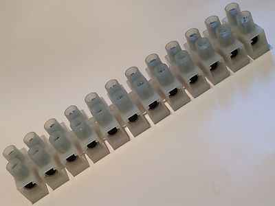 BEST QUALITY 60A CONNECTOR STRIP CHOC BLOCK FOR UPTO 16MM CABLE METALLUK