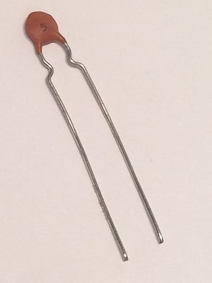 5pF 200V DISC CERAMIC CAPACITOR (x5) fbd4b2