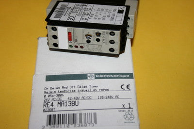TELEMECANIQUE RE4 MA13BU TIMER DELAY 0.05S-300H 24V - 240V NEW ad1m11