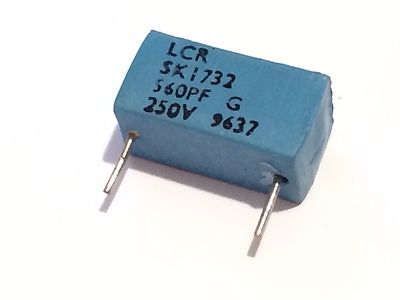 560pF 250V 2% LCR EXTENDED FOIL BOX POLYSTYRENE CAPACITOR ad1S11