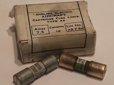 AS-7.5A ENGLISH ELECTRIC AIRCRAFT FUSE (x1) ae1x9