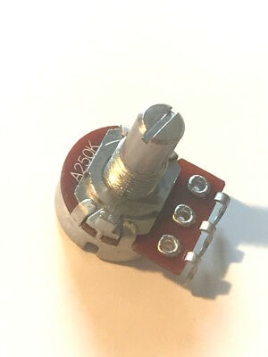 GOOD QUALITY BOURNS MINI 17MM 250K LOG SOLDER LUG POTENTIOMETER A250K ad1J59