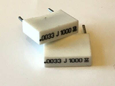 3.3nF 3300pF 0.0033uF 1000V 5% POLYESTER BOX CAPACITORS (x2) fd7d87