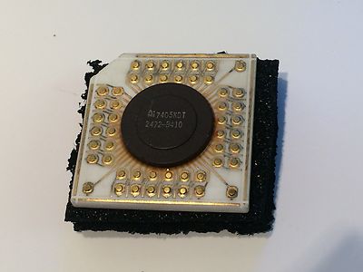 BEAUTIFUL RARE IC WHITE CERAMIC GOLD PGA CHIP AMI 7405KDT fd2j19