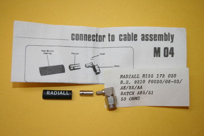 SMA CRIMP RIGHT ANGLE MALE PLUG FOR RG174, 188 RADIALL R125172020 (x1) fd7L39