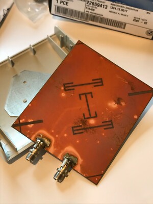 HUBER SUHNER 2 x 2 MIMO WI-FI 2.3 - 2.5GHz ANTENNA HIGH GAIN +8.5dBi fbc4a2
