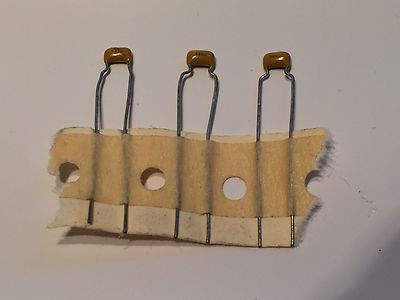 120pF 50V MLC MULTI LAYER CERAMIC CAPACITOR (X5) fd7d20