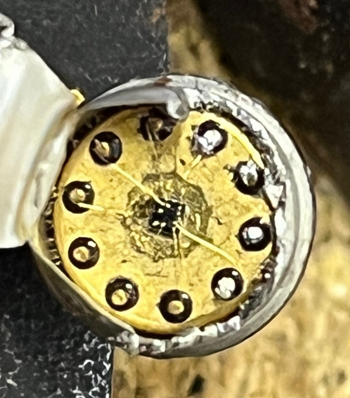30g VERY HIGH YIELD ELECTRONIC ICs FROM 1970 SCRAP GOLD RECLAIM fd2k24