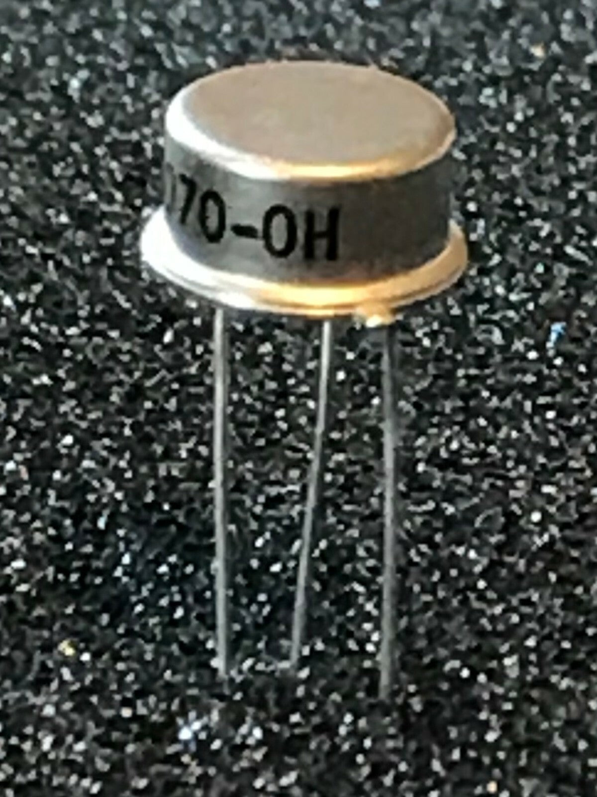 ORIGINAL NSC LH0070-0H TO5 METAL CAN 10V V-REF CHIP UK STOCK x1 fd5f86