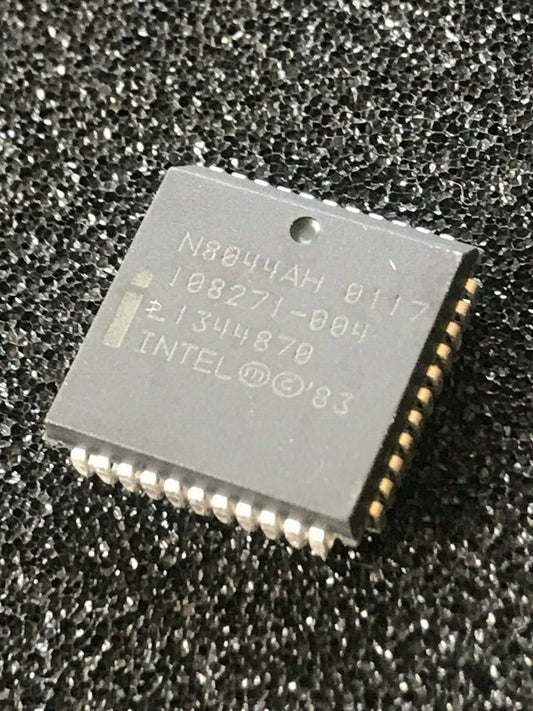 N8044AH ORIGINAL INTEL 8 BIT MICRO CONTROLLER CHIP UK STOCK x1 fcb16.49