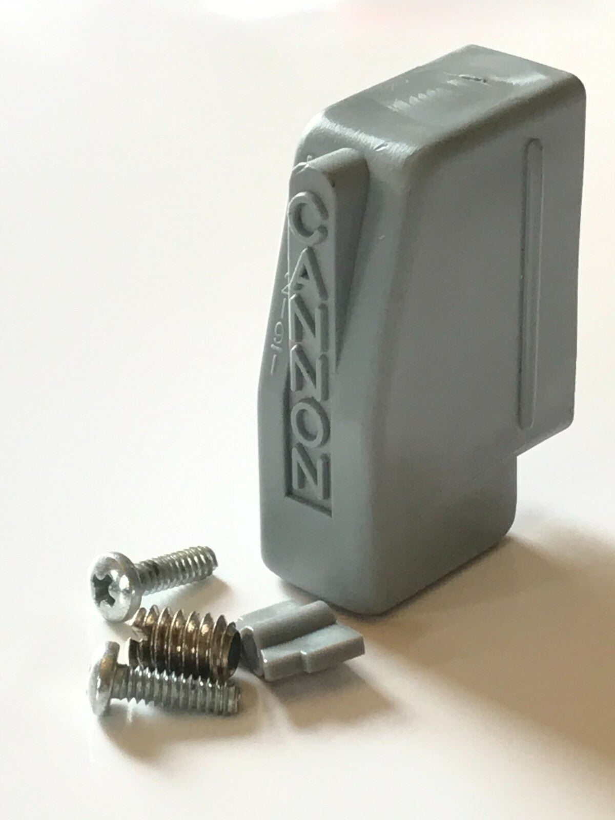 CANNON BEST QUALITY 9 WAY D TYPE RIGHT ANGLE ENTRY COVER HOOD fd5e54