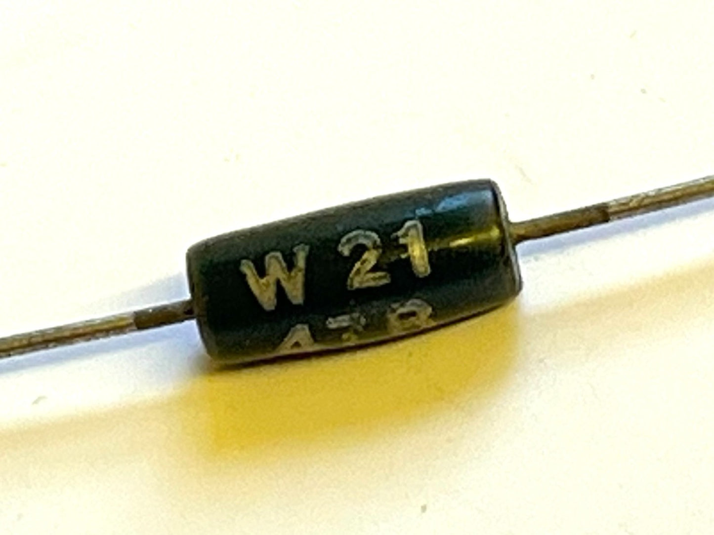 47 OHM 3W W21 WELWYN WIRE WOUND RESISTOR 47R 47Ω (X1) fd4g13