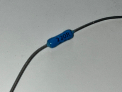 220R 220 OHM 0.5% 1/2W WELWYN METAL FILM PRECISION RESISTOR (X1) fba39.27