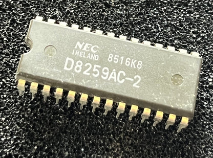 D8259AC-2 ORIGINAL NEC PROGRAMMABLE INTERRUPT CHIP UK STOCK x1 fcb20.35