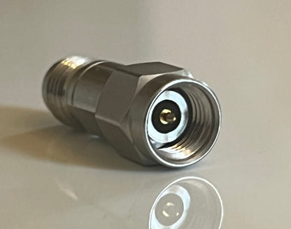 2.92MM MALE - 2.4MM FEMALE RF MICROWAVE 50GHZ ADAPTER PREMIUM QUALITY AE1W16