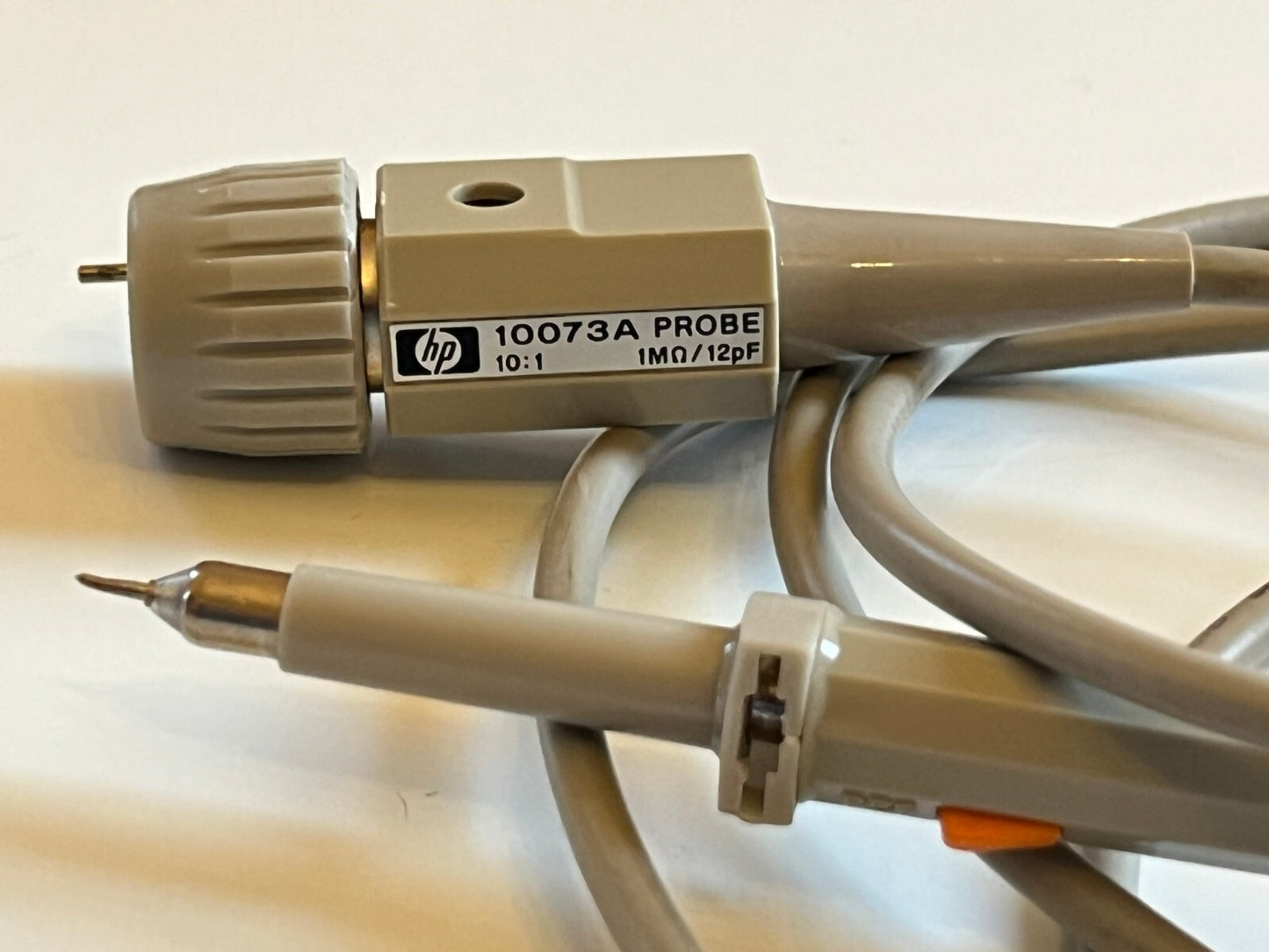HP 10073A PASSIVE SCOPE PROBE 500MHz X10 WITH 1M CABLE AE1W100