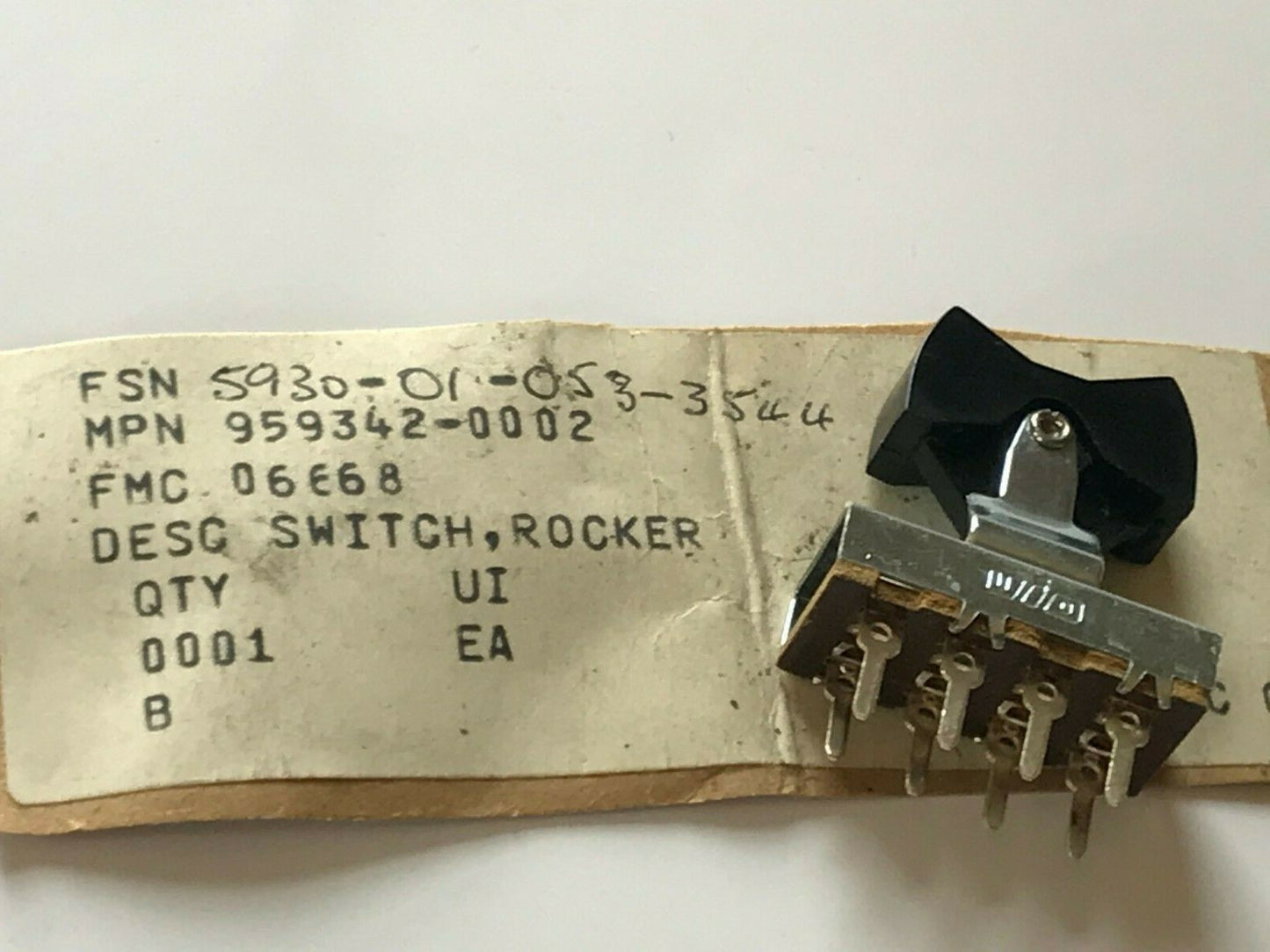 UID 3 POSITION BIASED ROCKER SWITCH HP SPARE PART (X1) fd7m77
