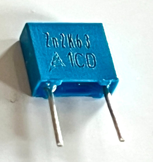 2.2nF 2200pF 63V 10% 125 °C 5MM POLYESTER MKT CAPACITOR (X5) EPCOS fca13.5