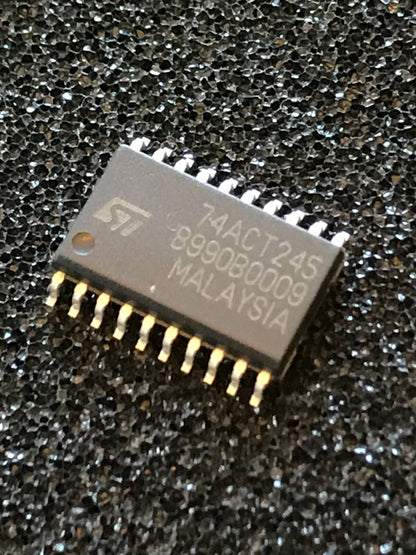 74ACT245 ORIGINAL ST 20 PIN SURFACE MOUNT CHIP SO20 UK STOCK x1 fd6d62