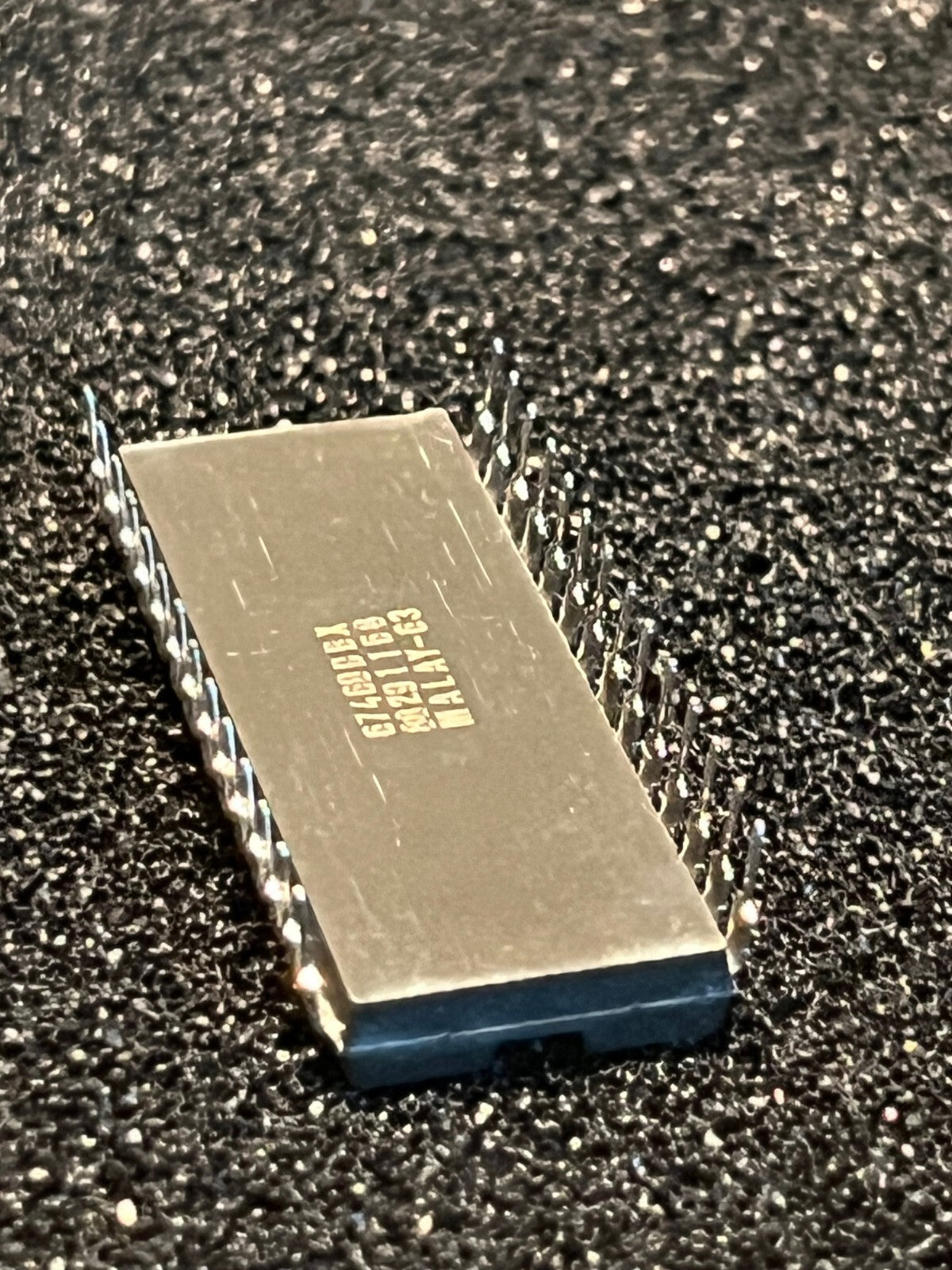67C4502-80N ORIGINAL AMD FIFO MEMORY IC UK STOCK (x1) miltb41