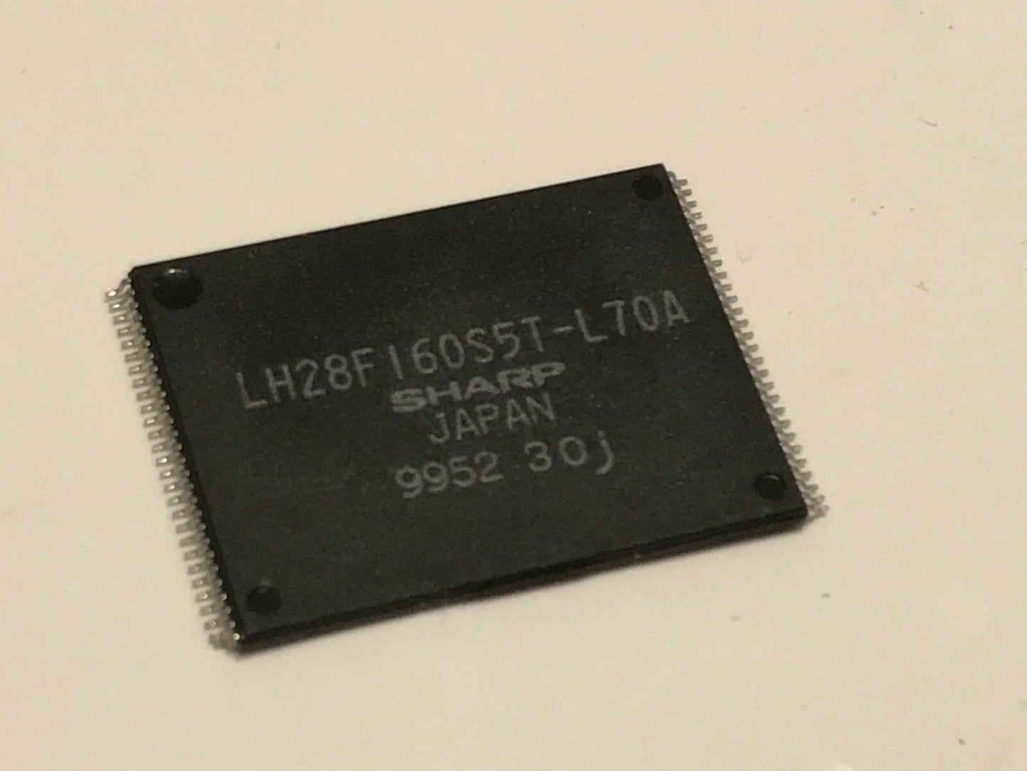 LH28F160S5T-L70A SHARP 16MB FLASH MEMORY IC UK STOCK (x1) ac1b25