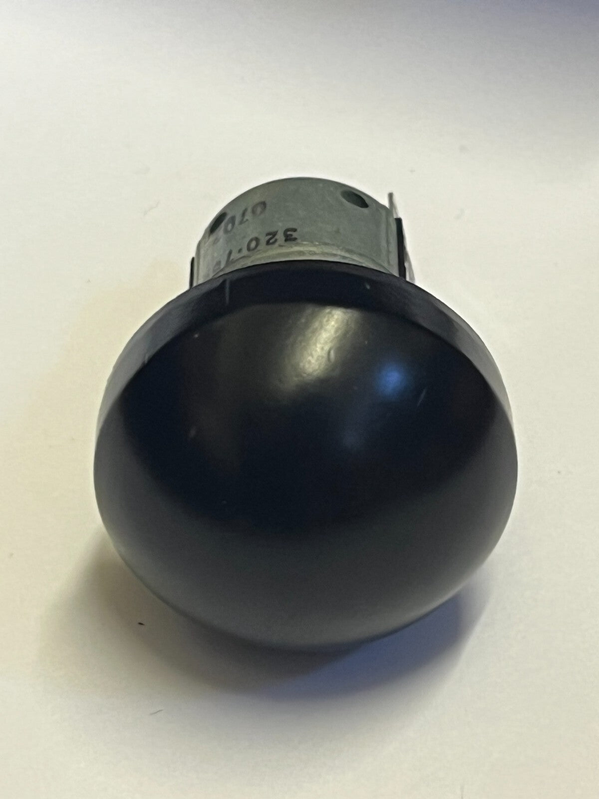 35MM PANEL MOUNT PUSH BUTTON SWITCH VANDAL PROOF RS 320-786 MISSING NUT fd7f1