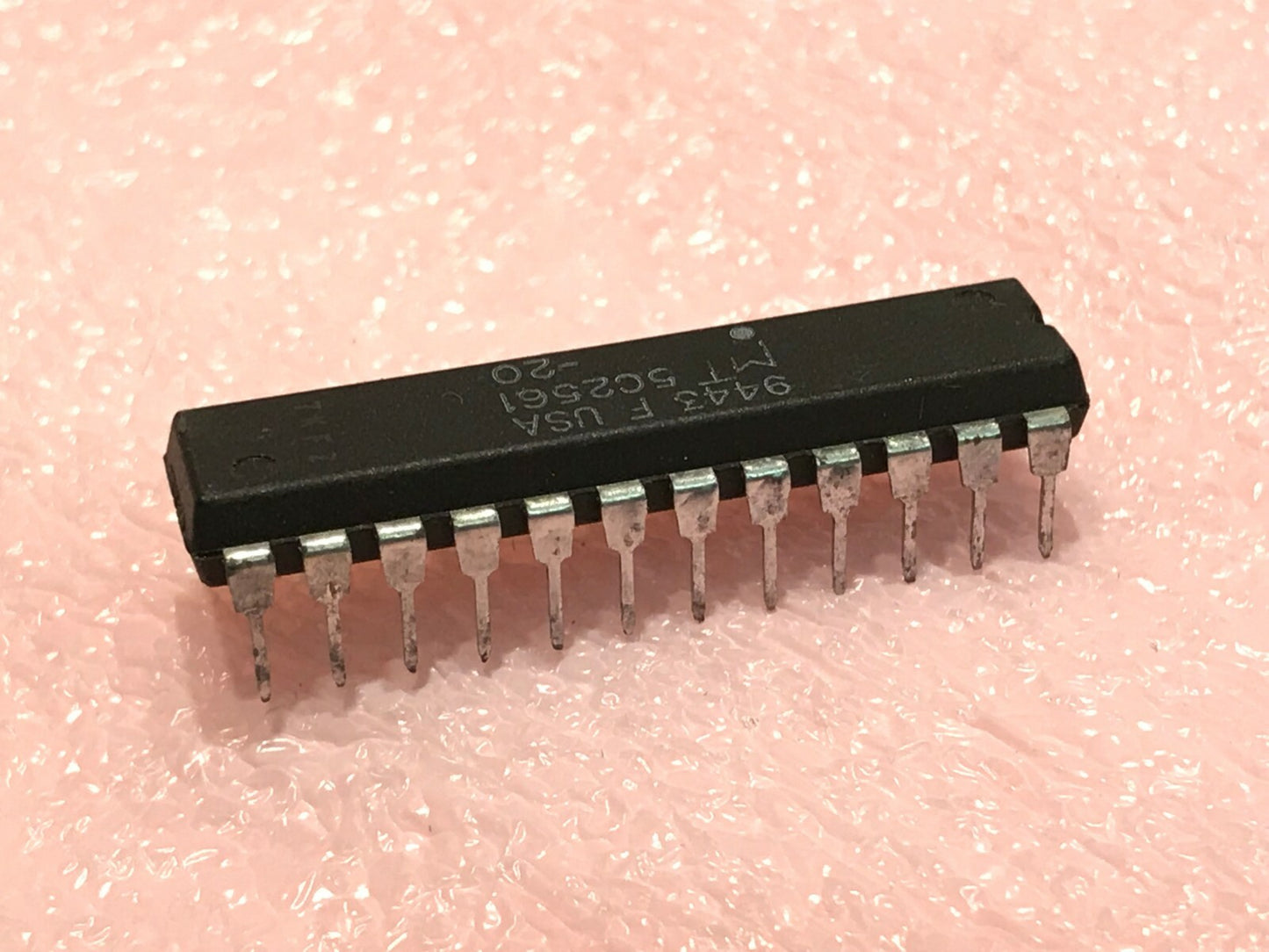 MT5C2561-20 256K X 1 SRAM MEMORY IC DIL 24 PIN UK STOCK (x1) ad1n1C