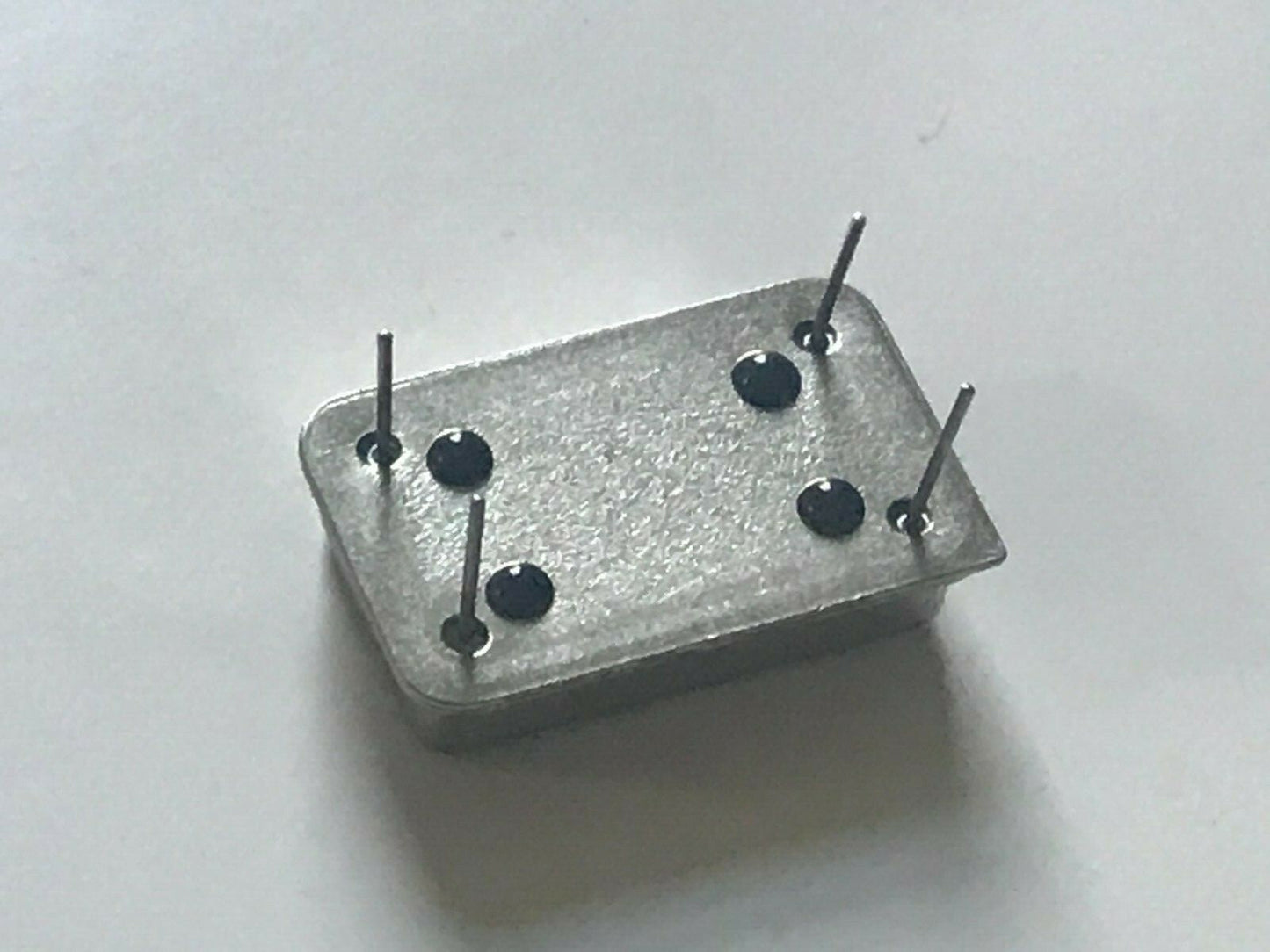 XTAL CRYSTAL OSCILLATOR 4 PIN 14 PIN DIL SIZE OLD STYLE ALL FREQUENCIES faa13