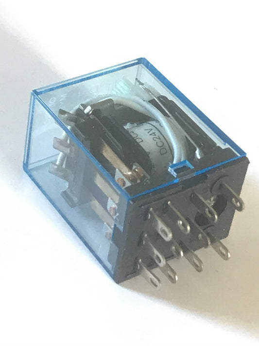 OMRON MY3N-J-DC24, 24V DC 3PDT 5A 250Vac CONTACTS RELAY RED LED fcb20.2