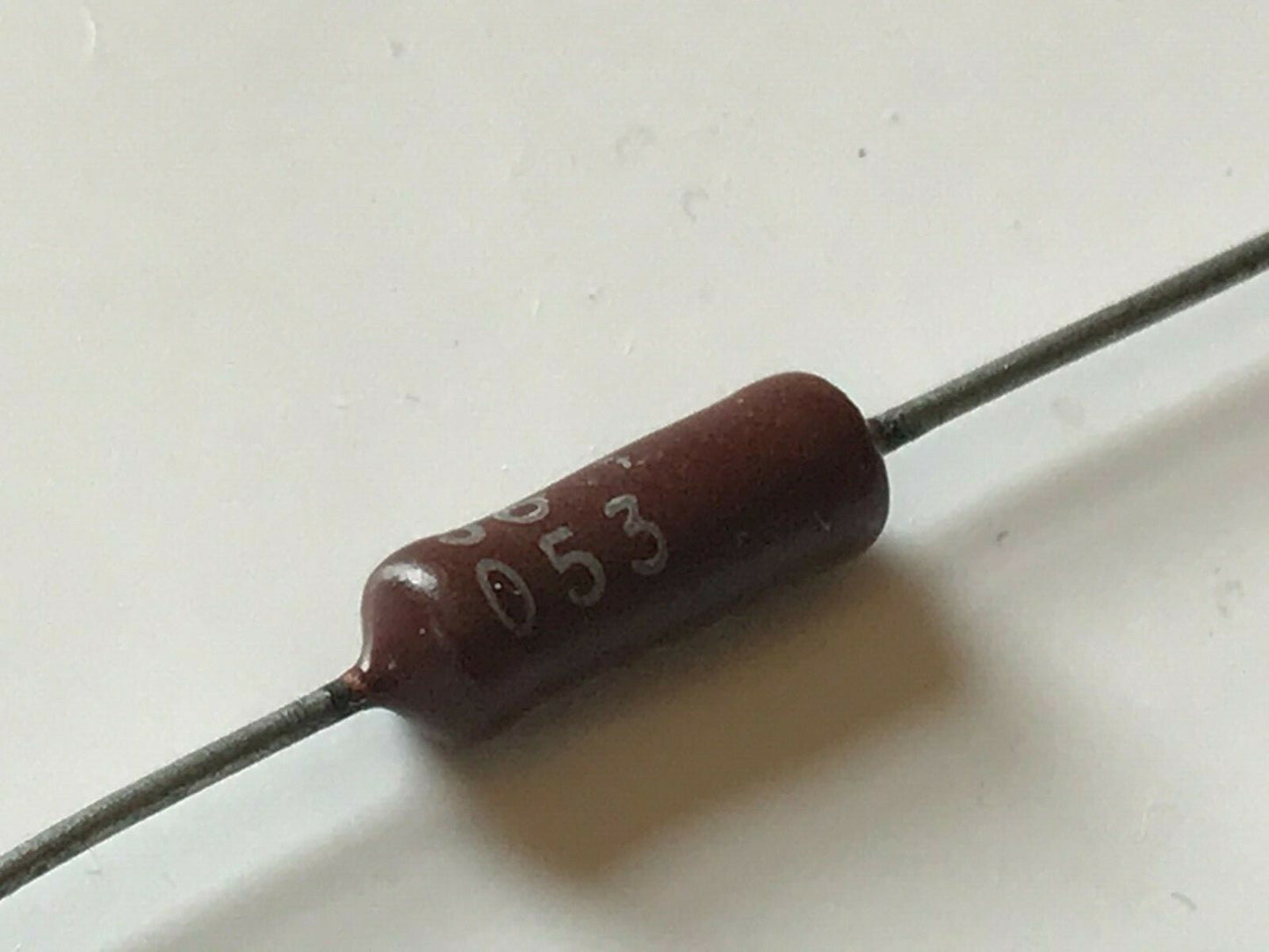 5.6K OHM 3% 2W PRECISION WIRE WOUND MILITARY SPEC DFS56 RESISTOR (X1) fd5e41